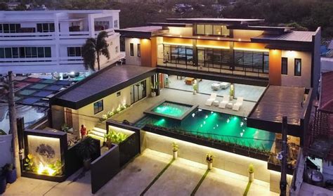 Modern Luxury Pool House in Pansol, Laguna .